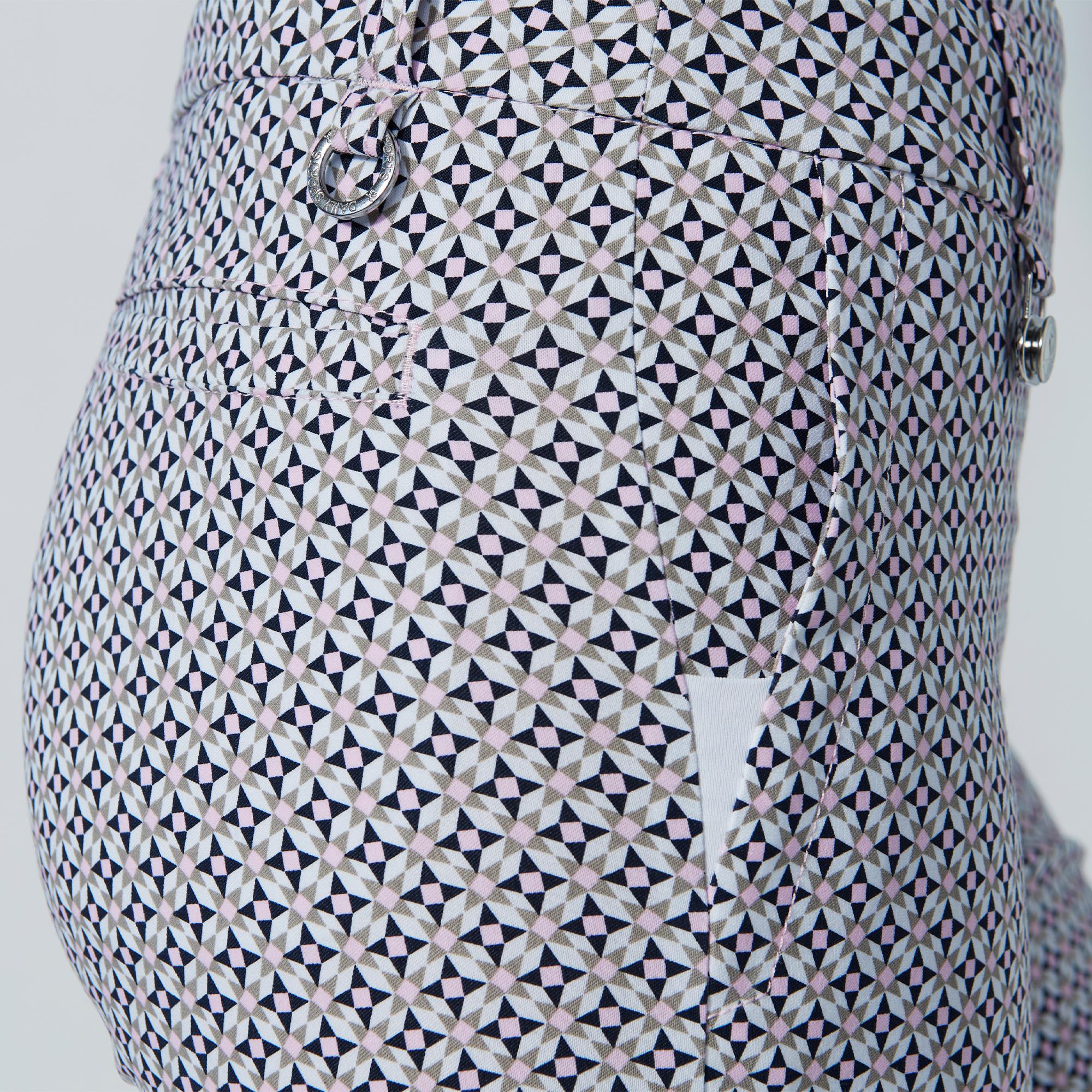 Daily Sports Magic Motif Ladies Golf Shorts Mosaic Medley